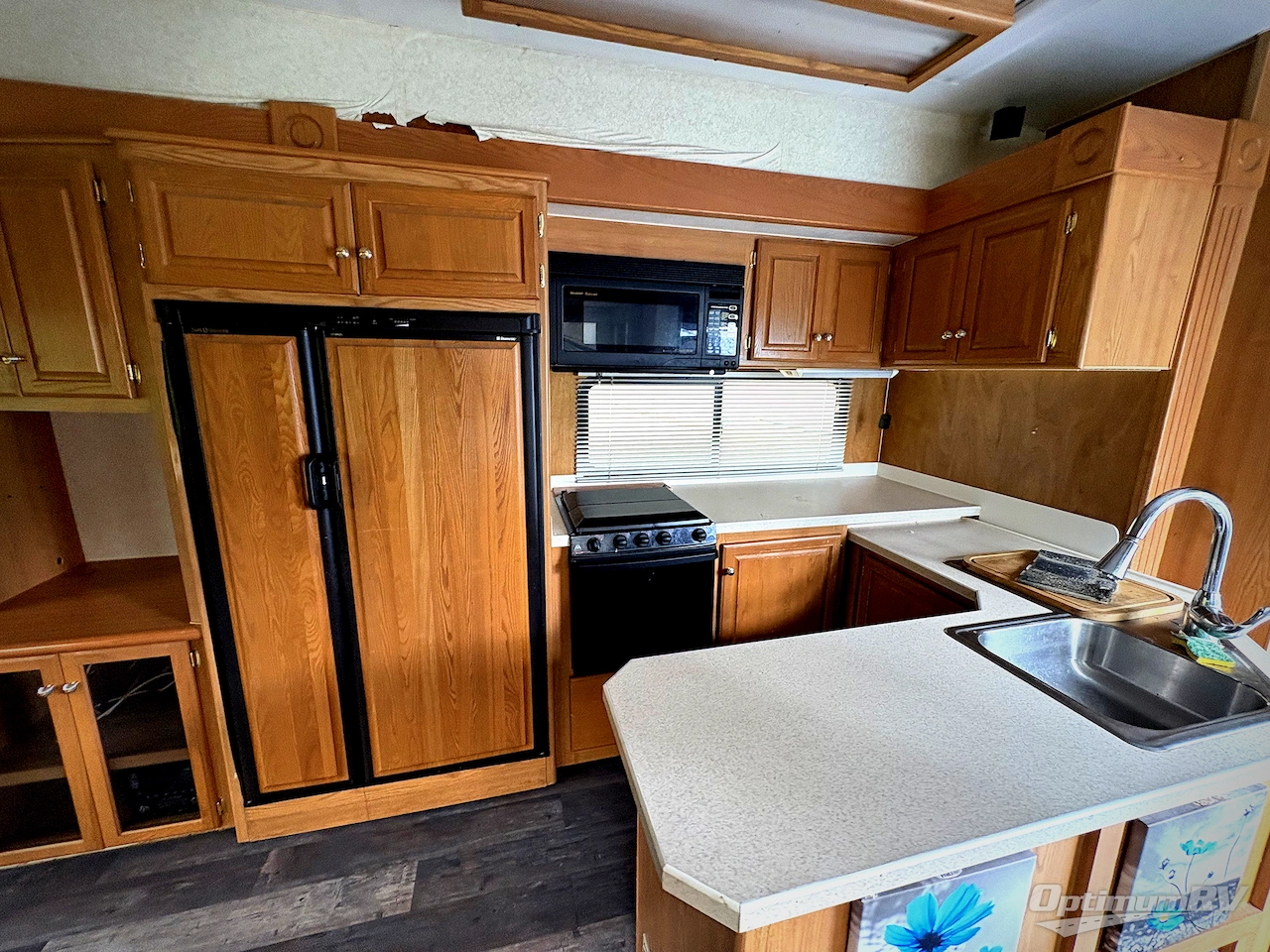 2002 Alpenlite Villa Series 36RLT Photo 9