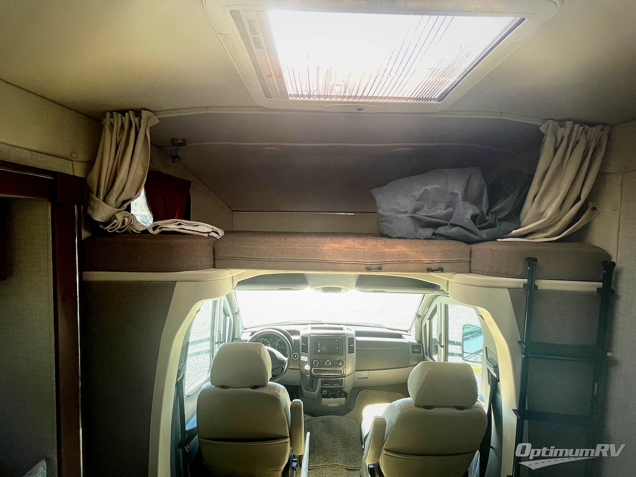 2016 Winnebago View 24V Photo 7