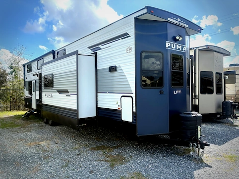 Used 2025 Palomino Puma Destination 403LFT Featured Photo