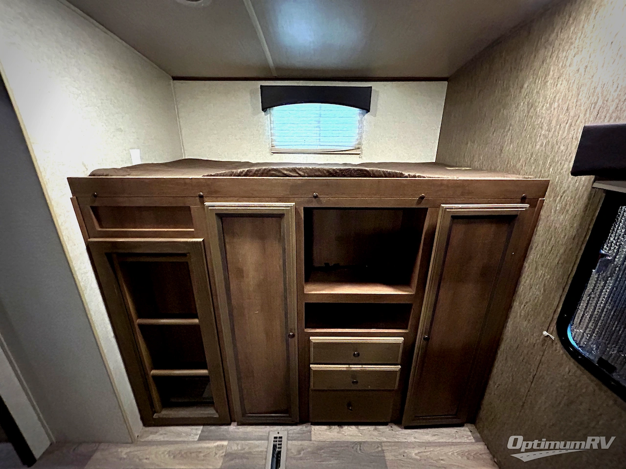 2016 Heartland Sundance XLT 312 BH Photo 14