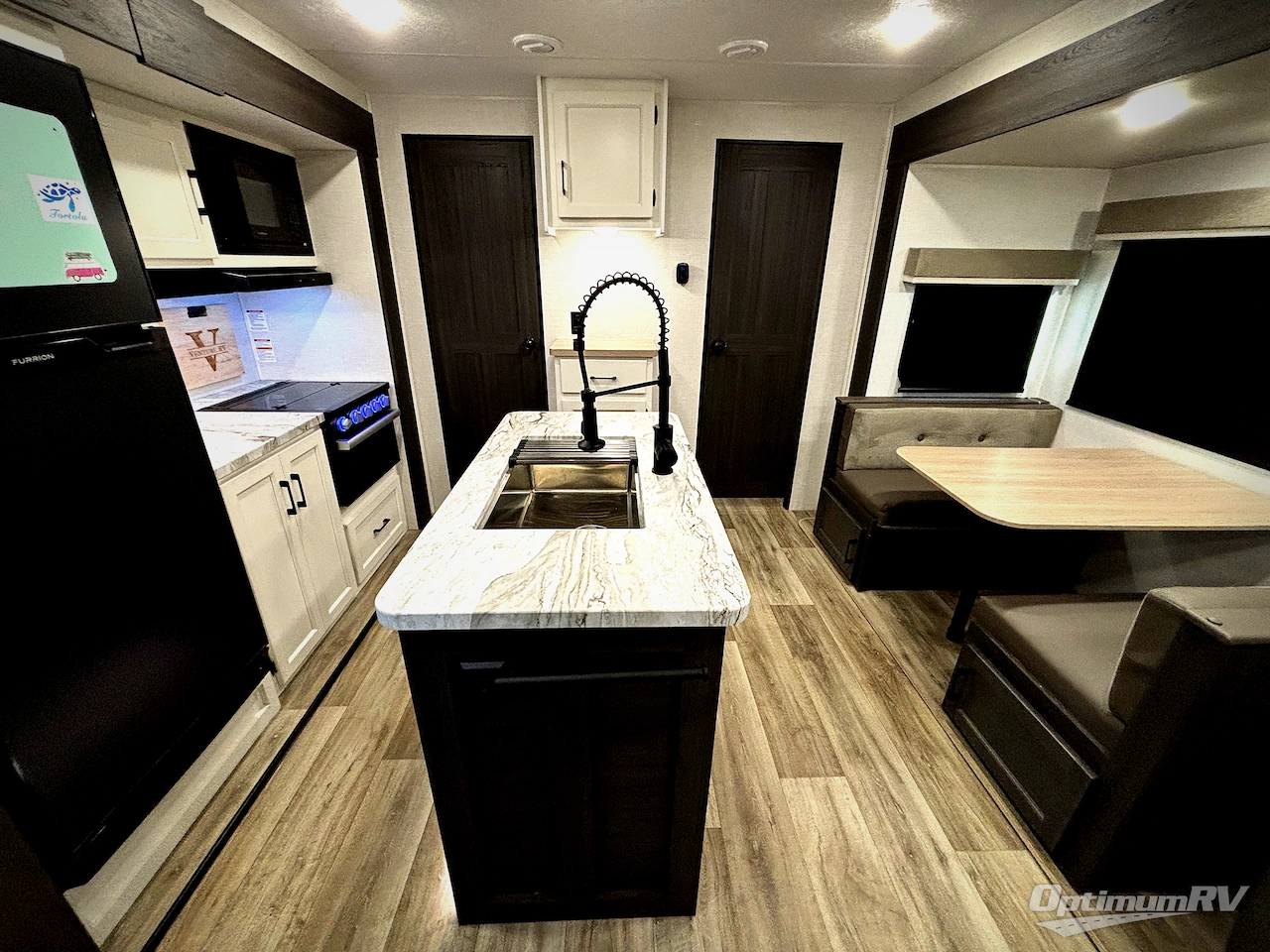 2025 Venture SportTrek ST333VIK Photo 4