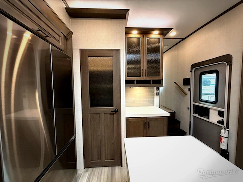 2023 Grand Design Solitude S-Class 2930RL RV Photo 4