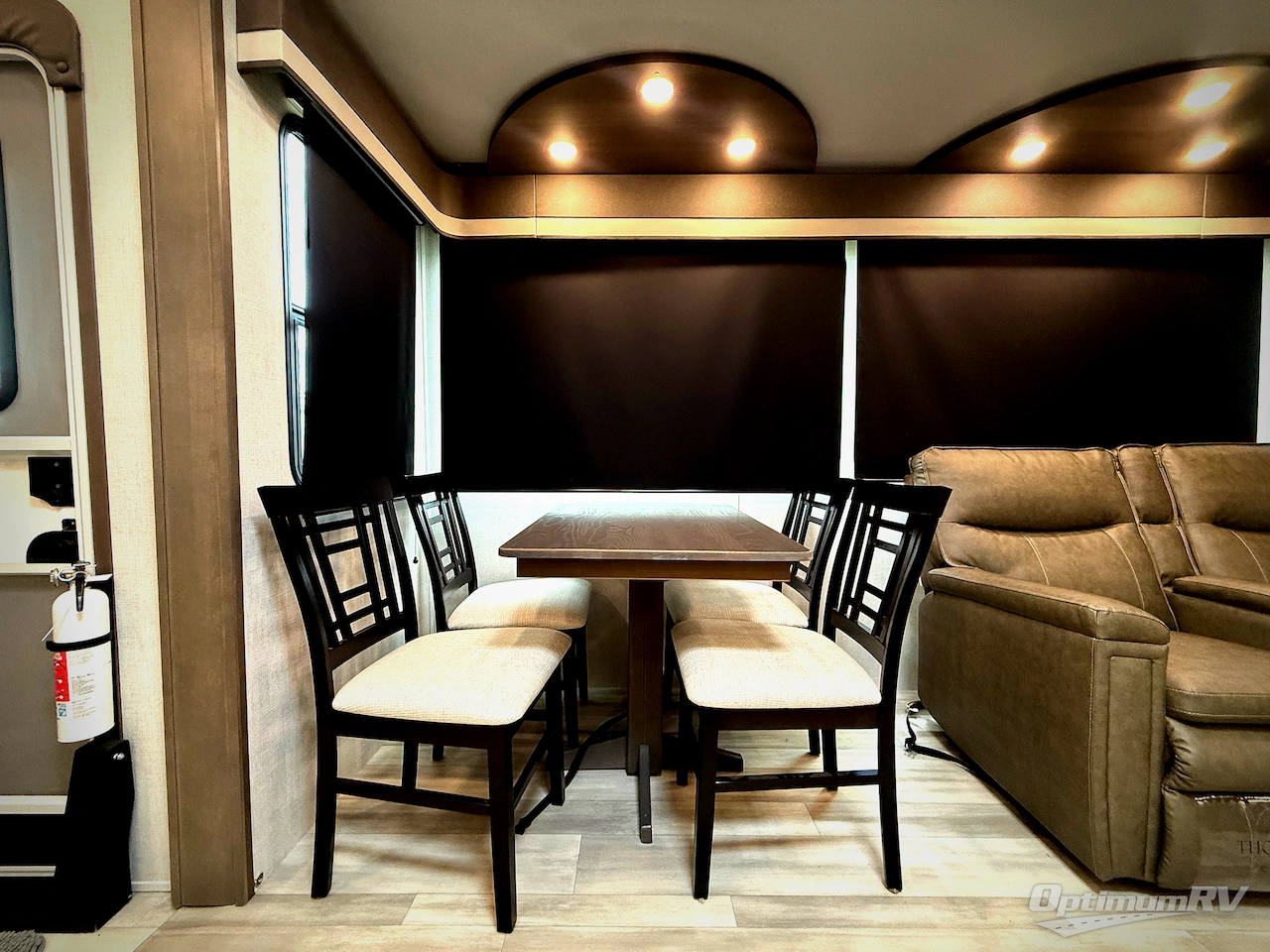 2023 Grand Design Solitude S-Class 2930RL Photo 13