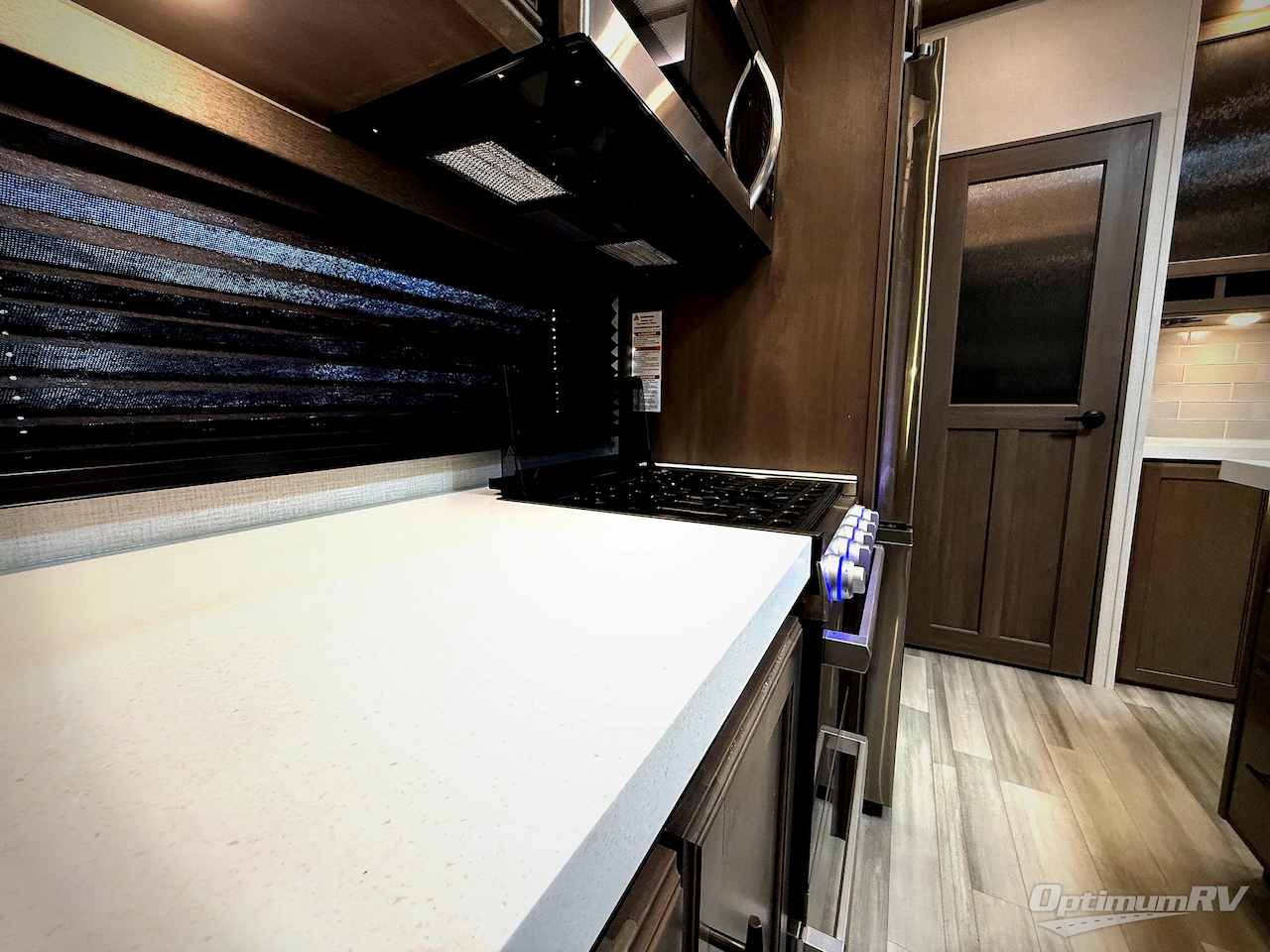 2023 Grand Design Solitude S-Class 2930RL Photo 20