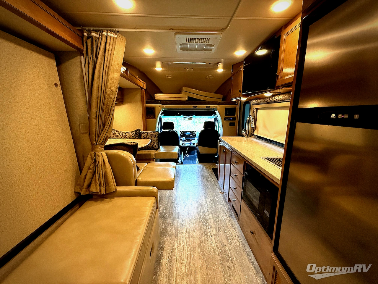 2020 Thor Siesta Sprinter 24MB Photo 6