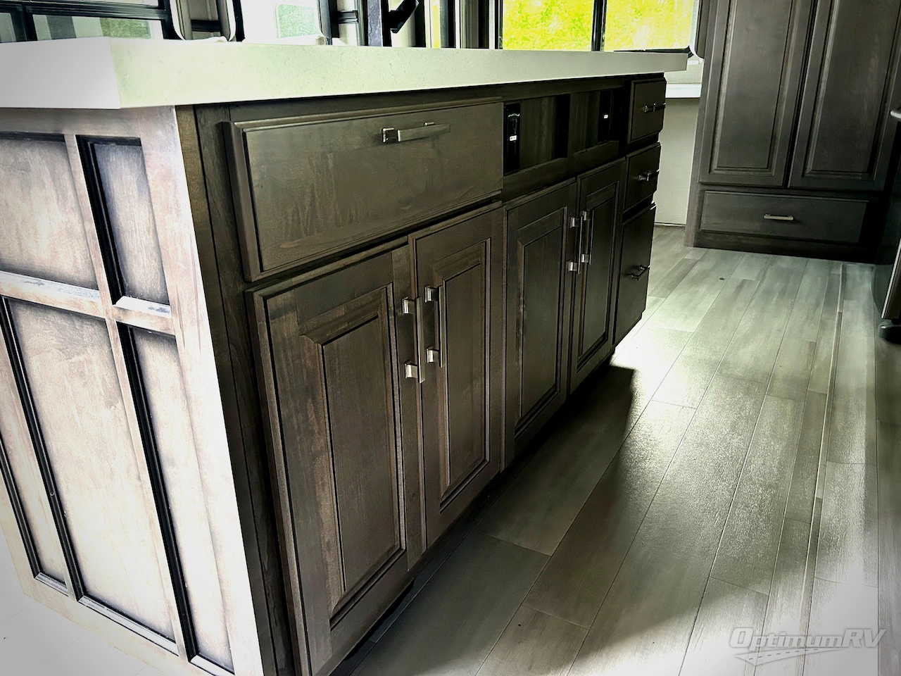 2021 Grand Design Solitude 345GK Photo 10