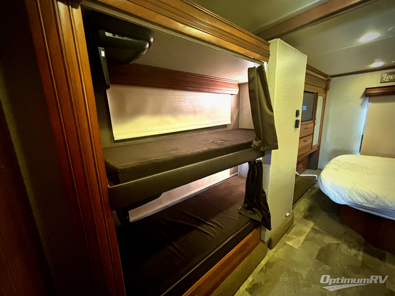 2017 Jayco Seneca 37FS Photo 14