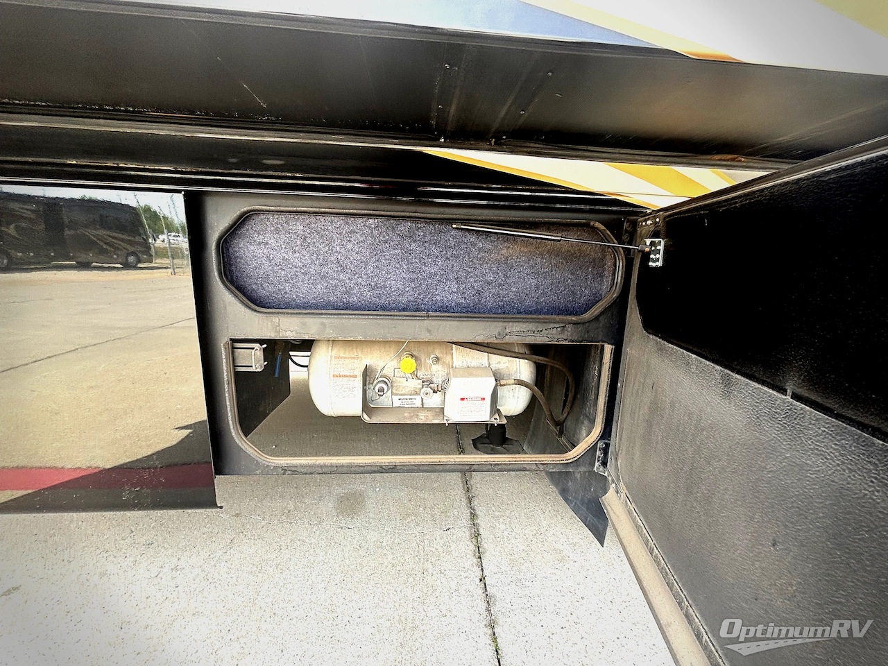 2017 Jayco Seneca 37FS Photo 24