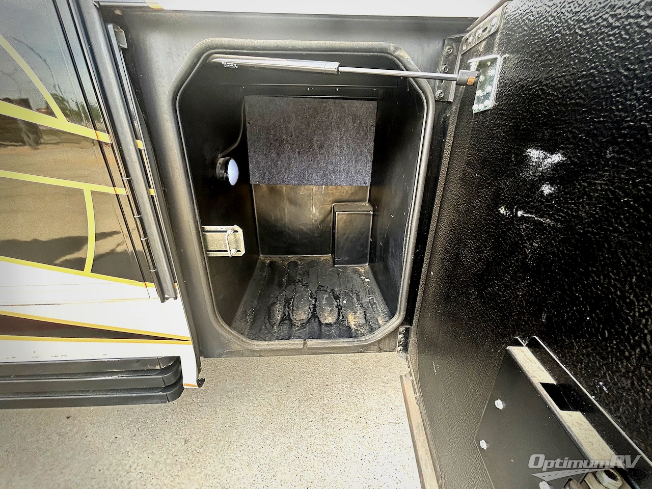 2017 Jayco Seneca 37FS Photo 28