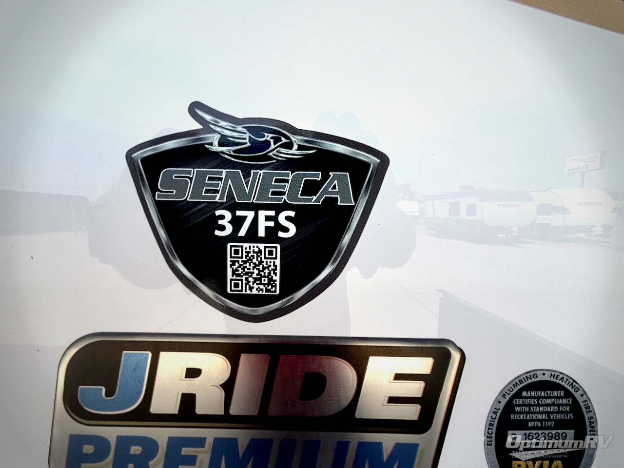 2017 Jayco Seneca 37FS Photo 29