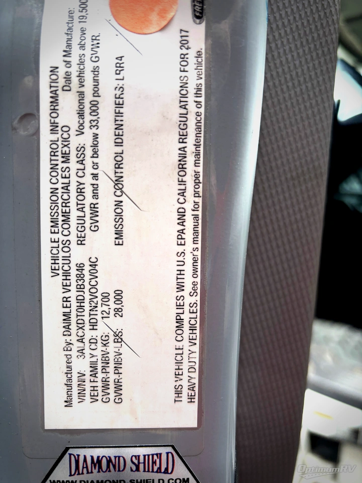 2017 Jayco Seneca 37FS Photo 39