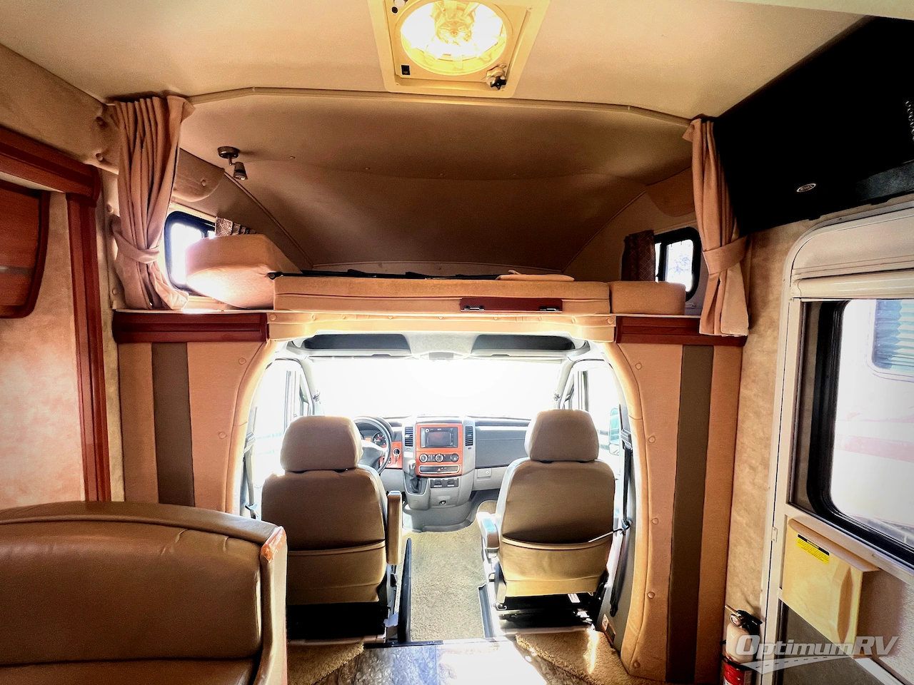 2012 Winnebago View 24J Photo 6