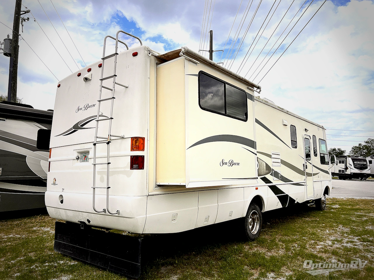 2004 National RV Sea Breeze 1341 Photo 2