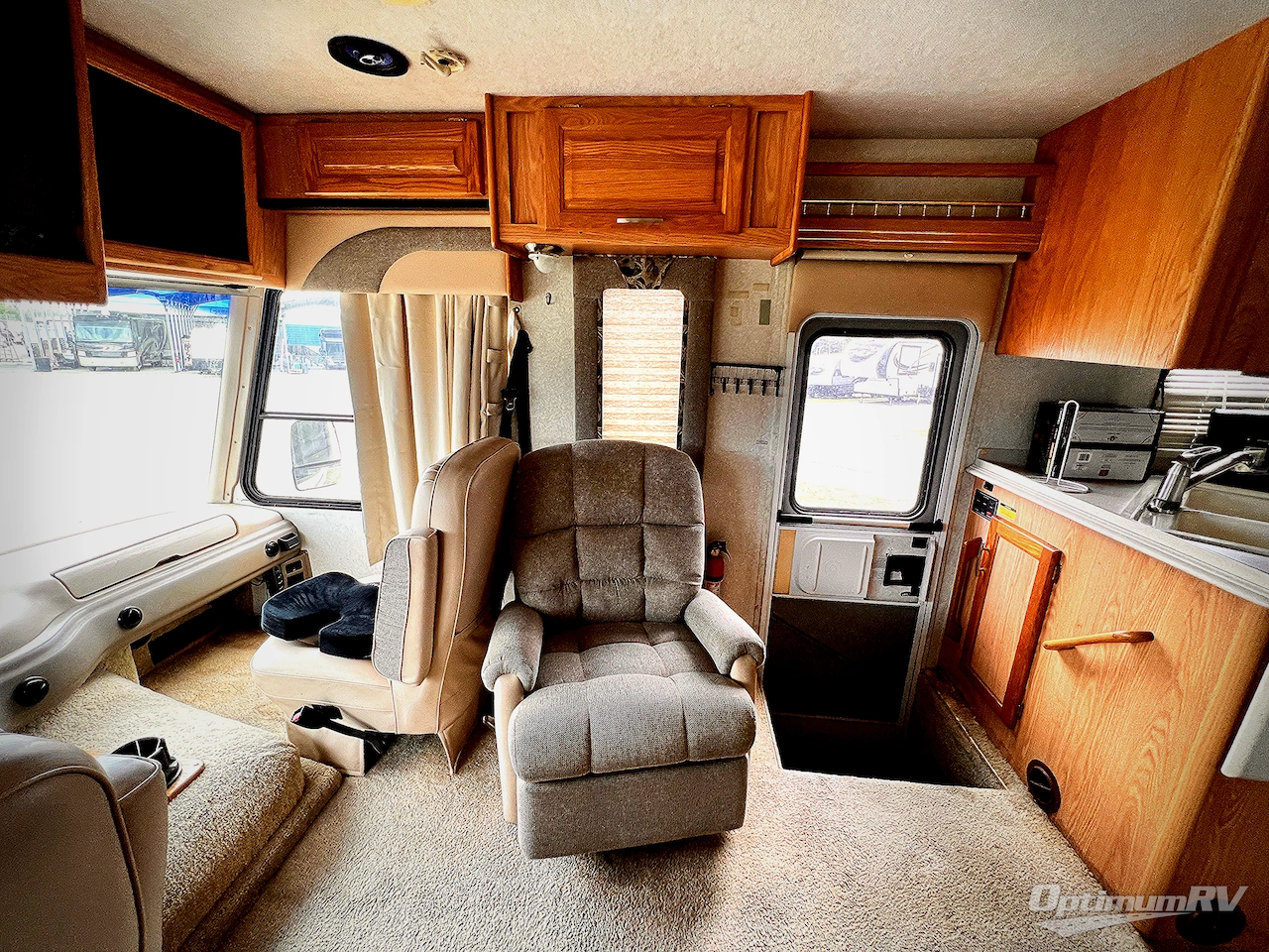 2004 National RV Sea Breeze 1341 Photo 7