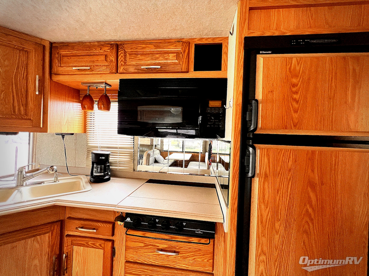 2004 National RV Sea Breeze 1341 Photo 11
