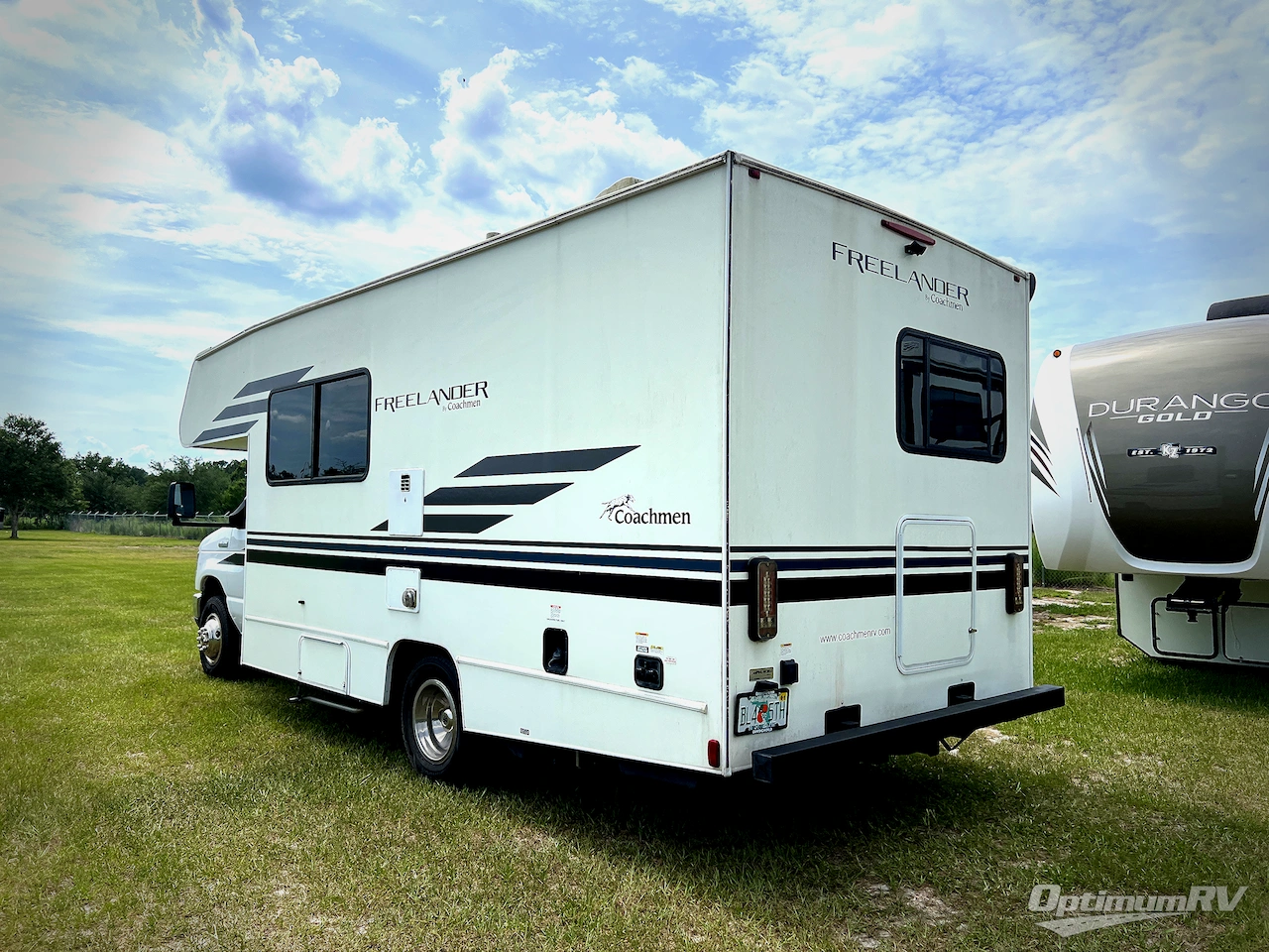 2021 Coachmen Freelander 21QB  Ford 350 Photo 2