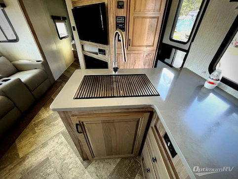 2022 Palomino SolAire Ultra Lite 294DBHS RV Photo 3