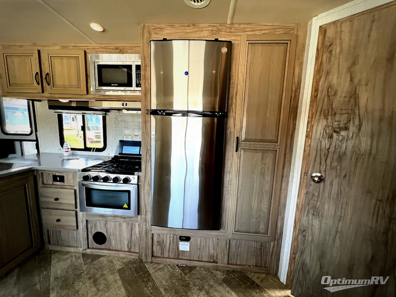 2022 Palomino SolAire Ultra Lite 294DBHS Photo 14