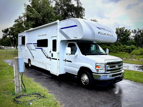 Used 2026 Thor Motor Coach Four Winds 31H Featured Photo