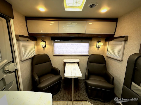 2023 Lance Lance Travel Trailers 2375 RV Photo 3