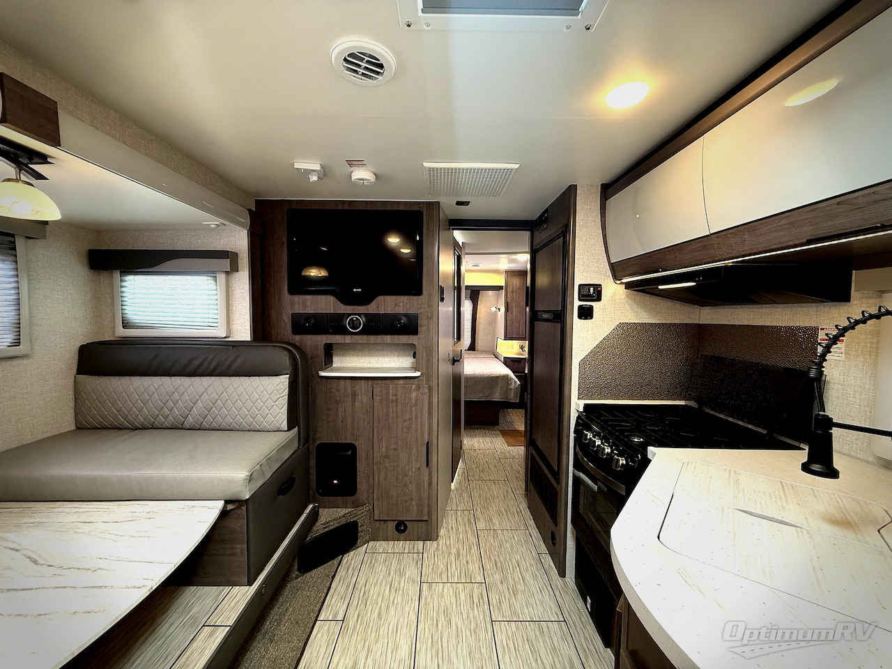 2023 Lance Lance Travel Trailers 2375 Photo 2