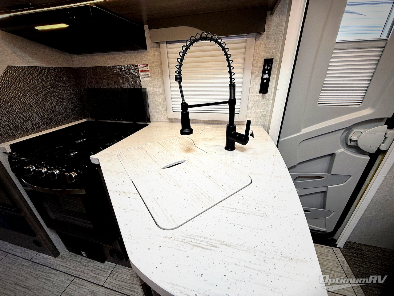 2023 Lance Lance Travel Trailers 2375 Photo 13