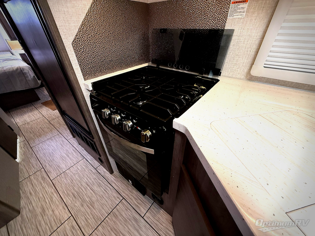2023 Lance Lance Travel Trailers 2375 Photo 14