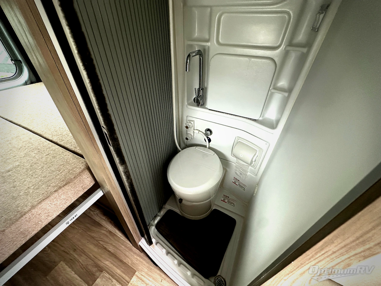 2024 Thor Tellaro 20A Photo 10