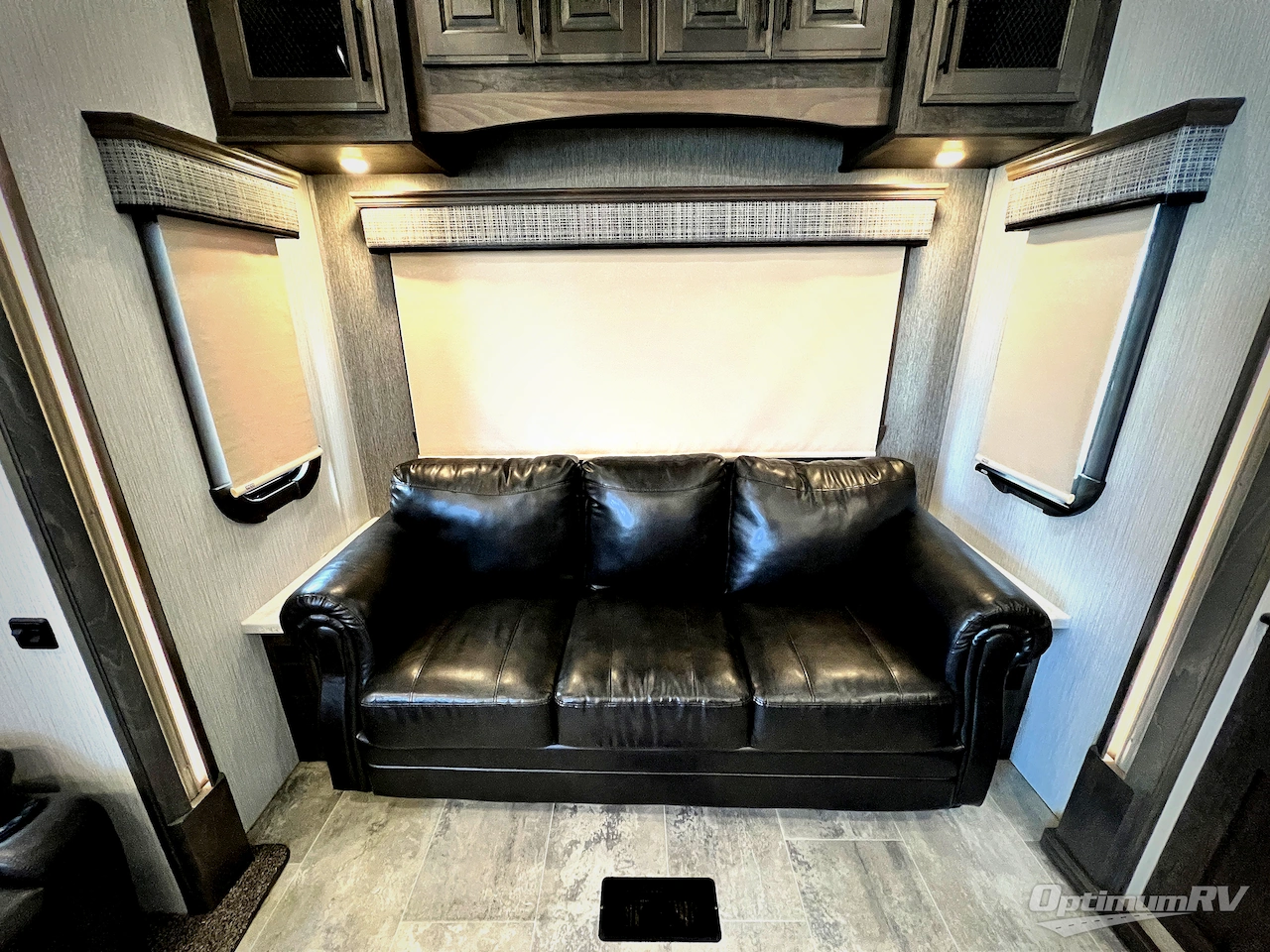2021 Heartland Bighorn 3870FB Photo 10