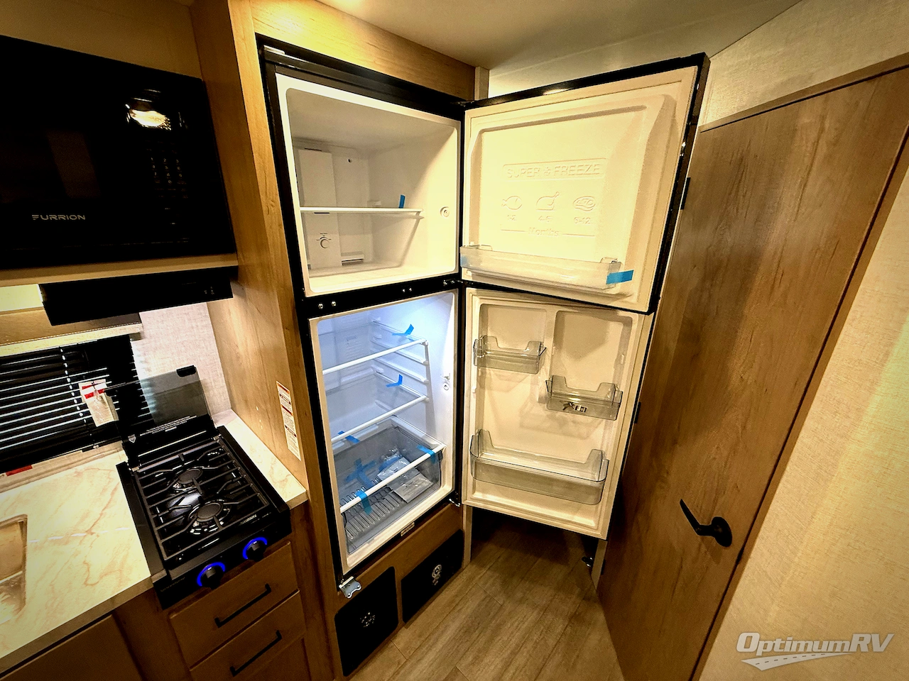 2026 Ember E-Series 19ETS Photo 15