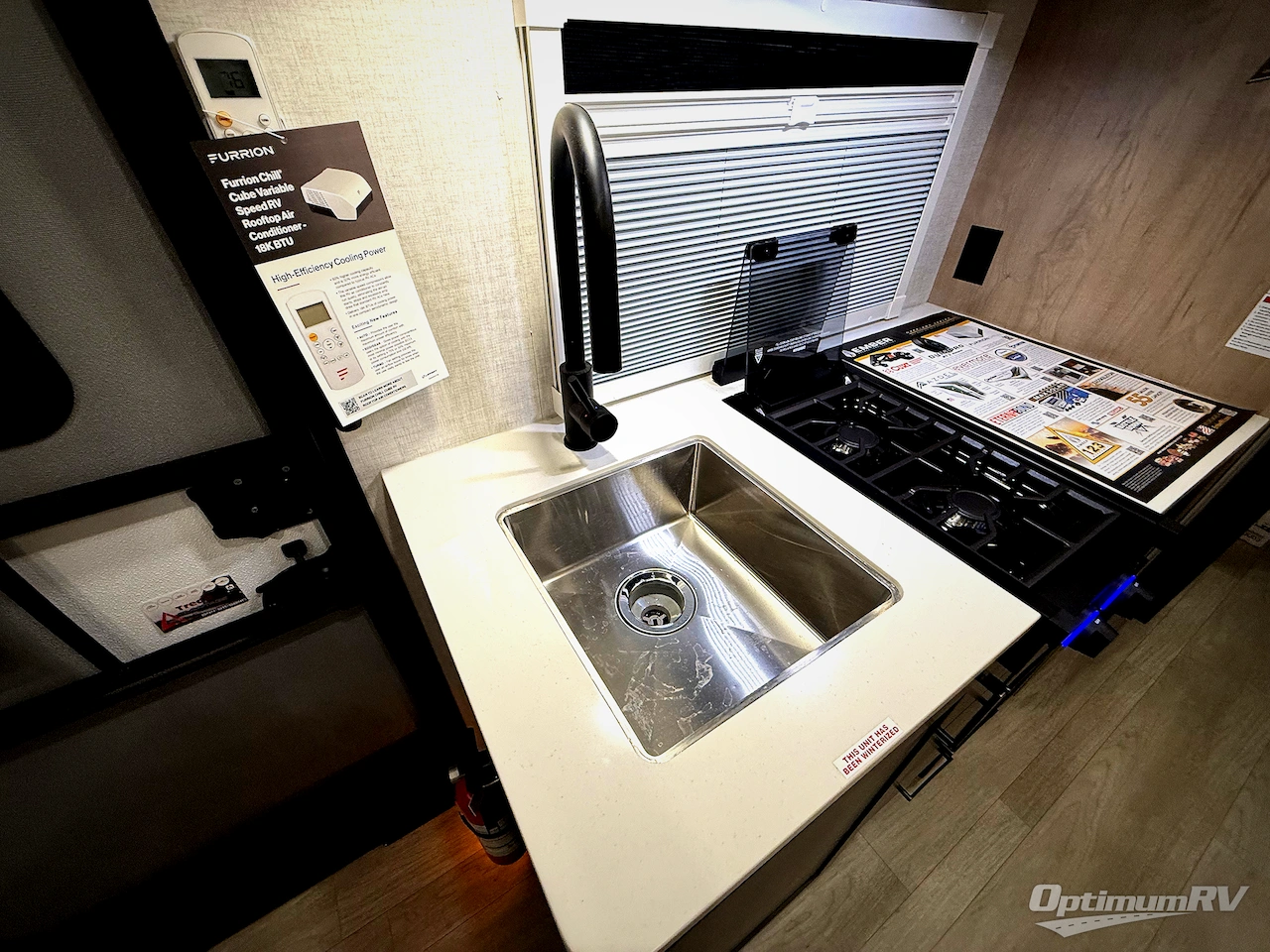 2026 Ember Overland Series 221MSL Photo 13