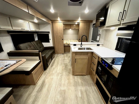 2026 Ember E-Series 26ETS RV Photo 2