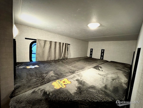 2026 Ember E-Series 19ETS RV Photo 4