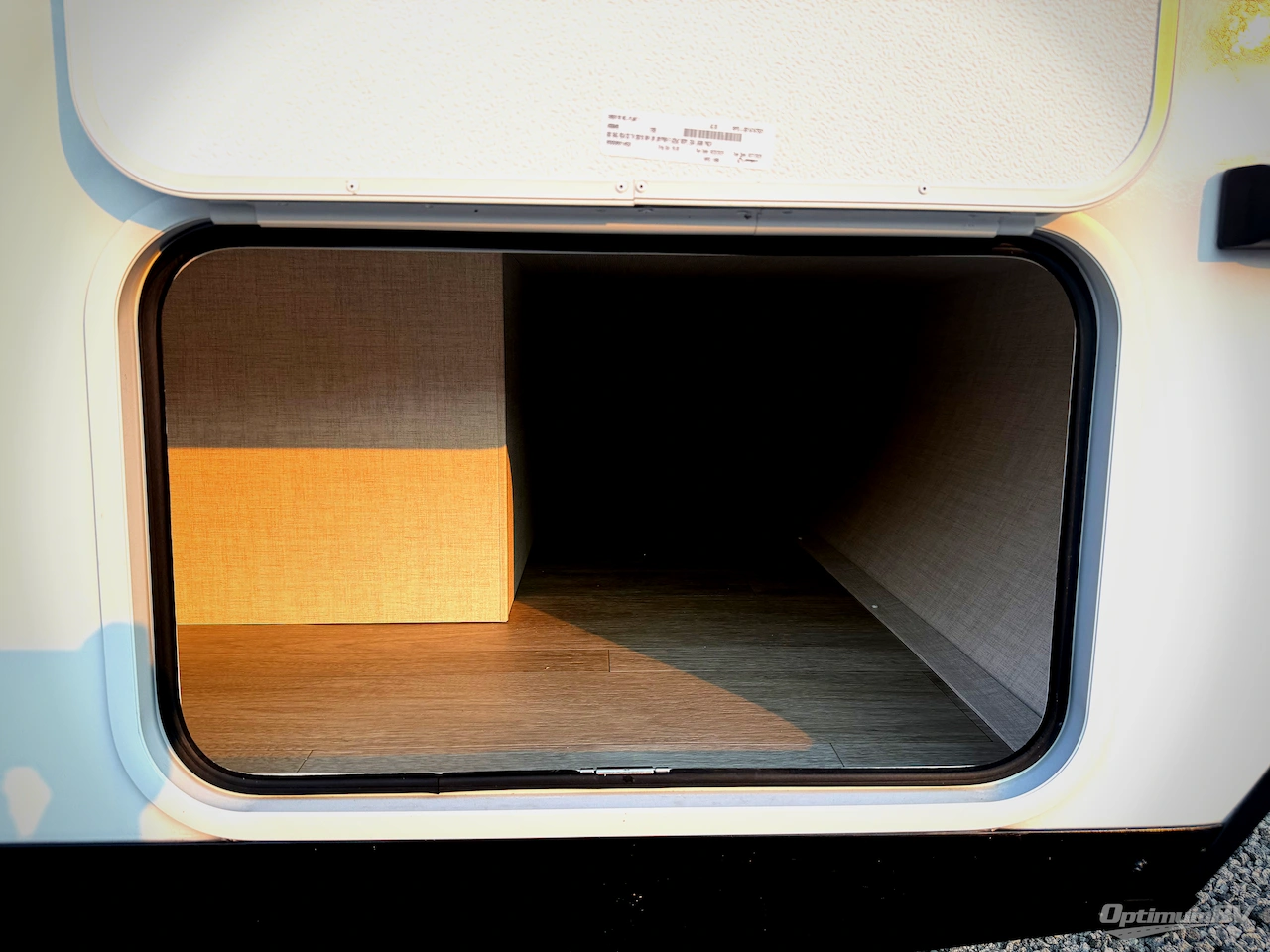 2026 Ember E-Series 19ETS Photo 20