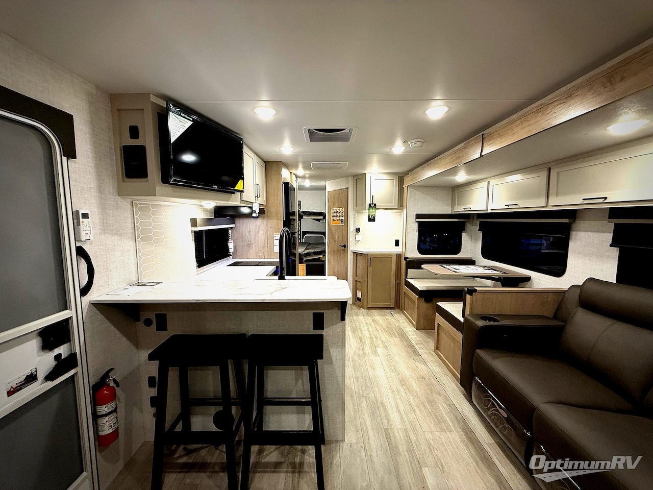 2026 Ember E-Series 26ETS Photo 4