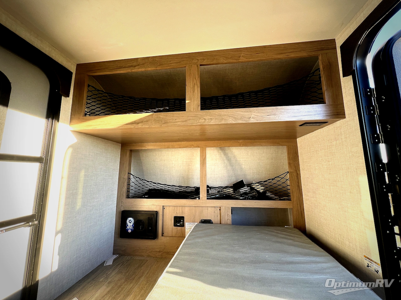 2026 Ember E-Series 12RK Photo 13