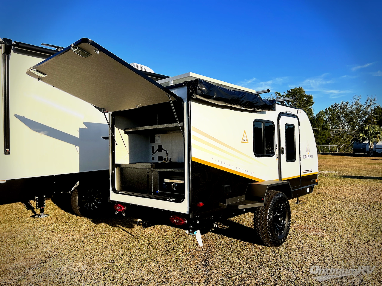 2026 Ember E-Series 12RK Photo 7