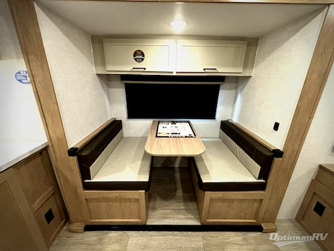 2026 Ember E-Series 18RBE RV Photo 4