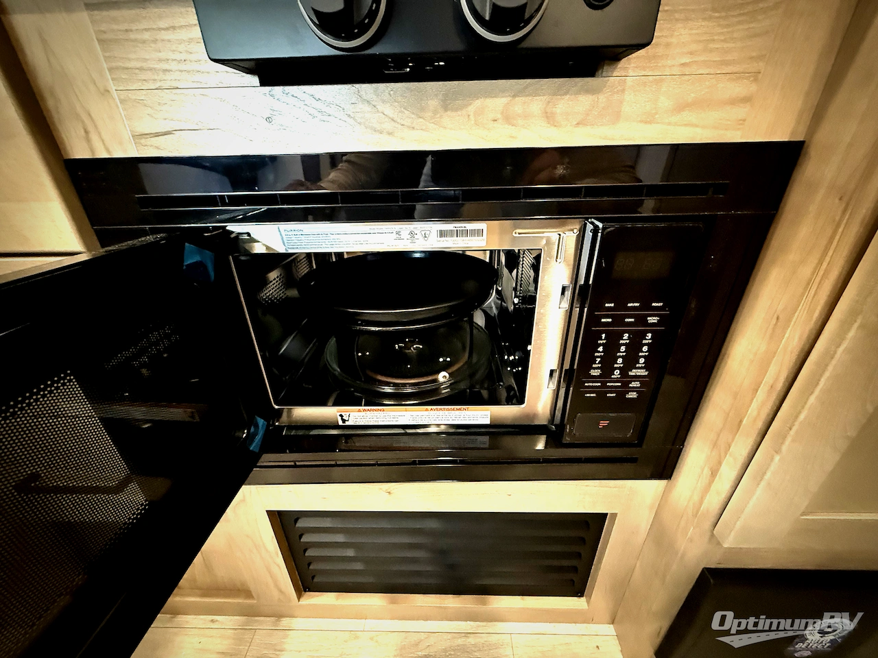 2026 Ember E-Series 22ETS Photo 10