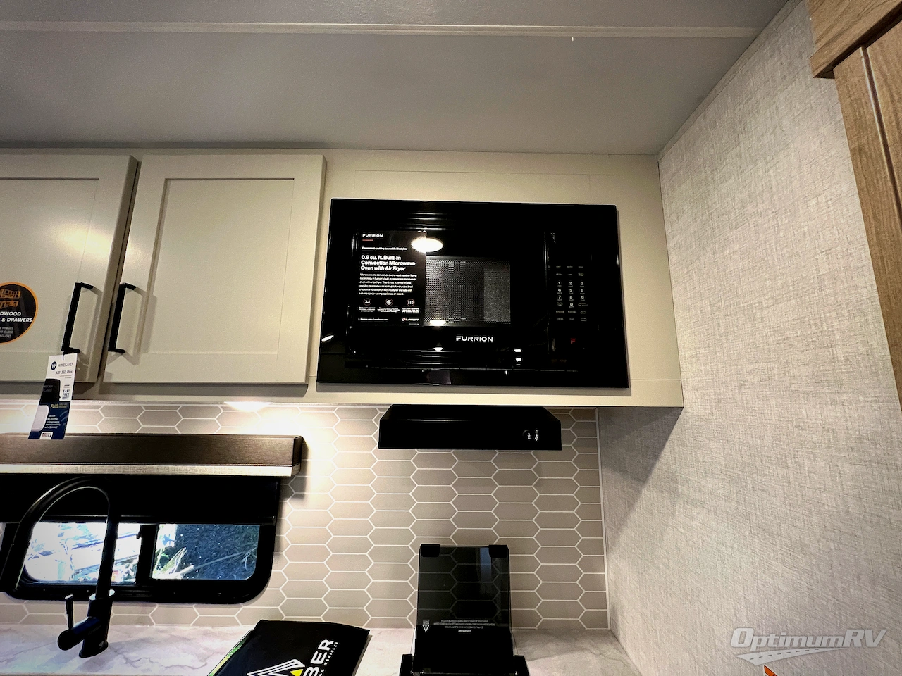 2026 Ember E-Series 24RLD Photo 10