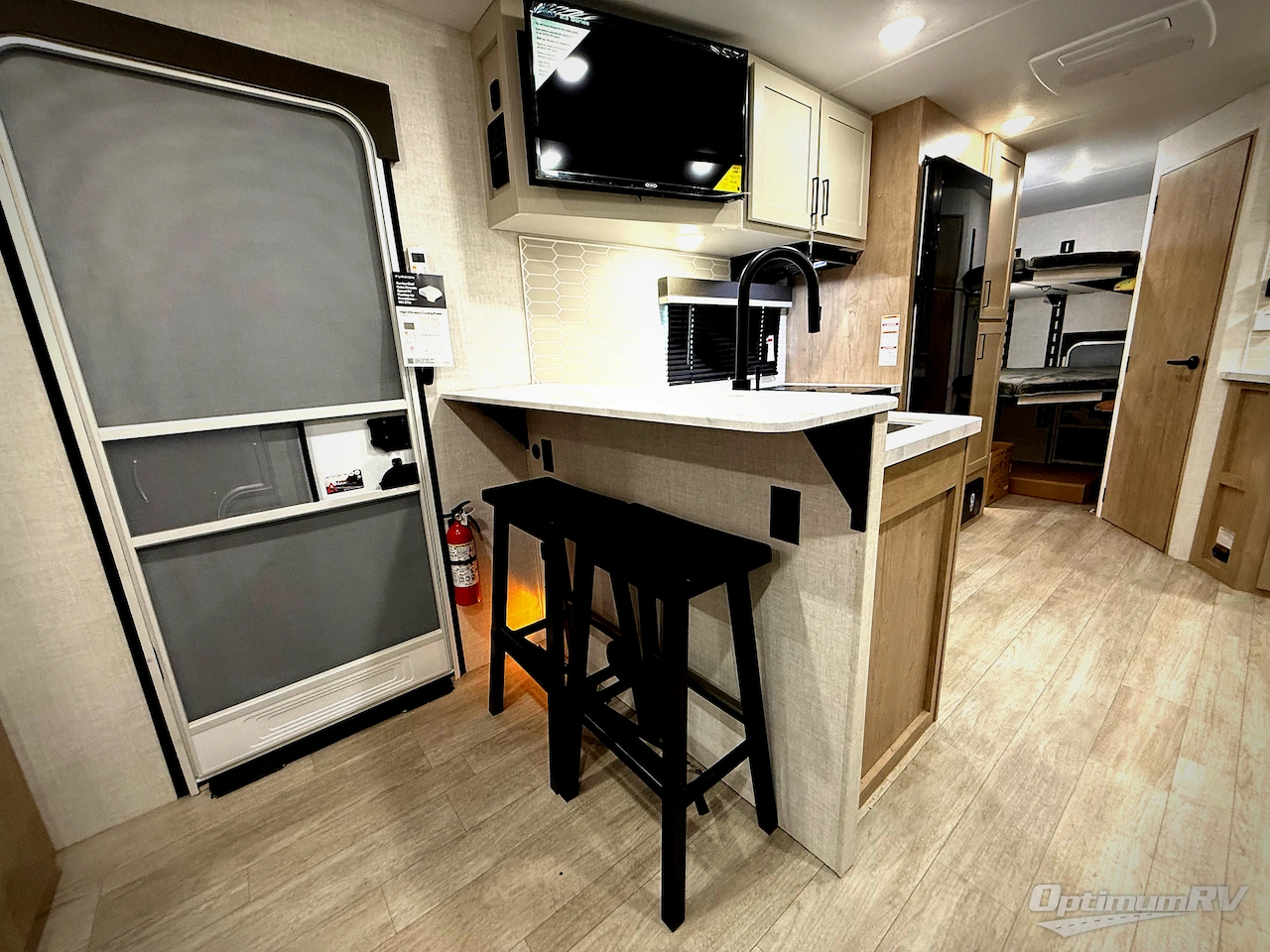 2026 Ember E-Series 26ETS Photo 20