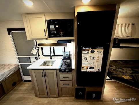 2026 Ember E-Series 19ETS RV Photo 3
