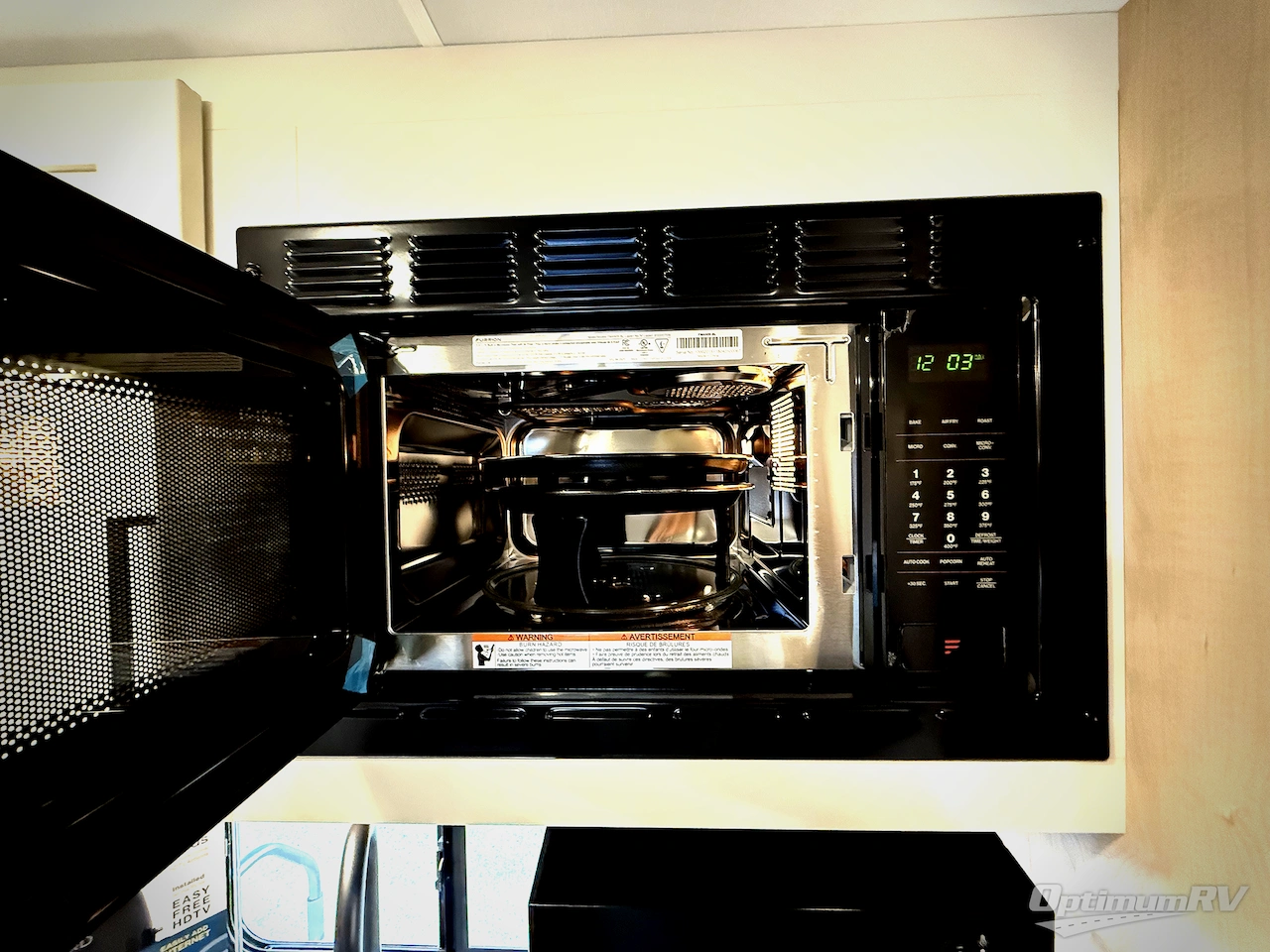 2026 Ember E-Series 19ETS Photo 9