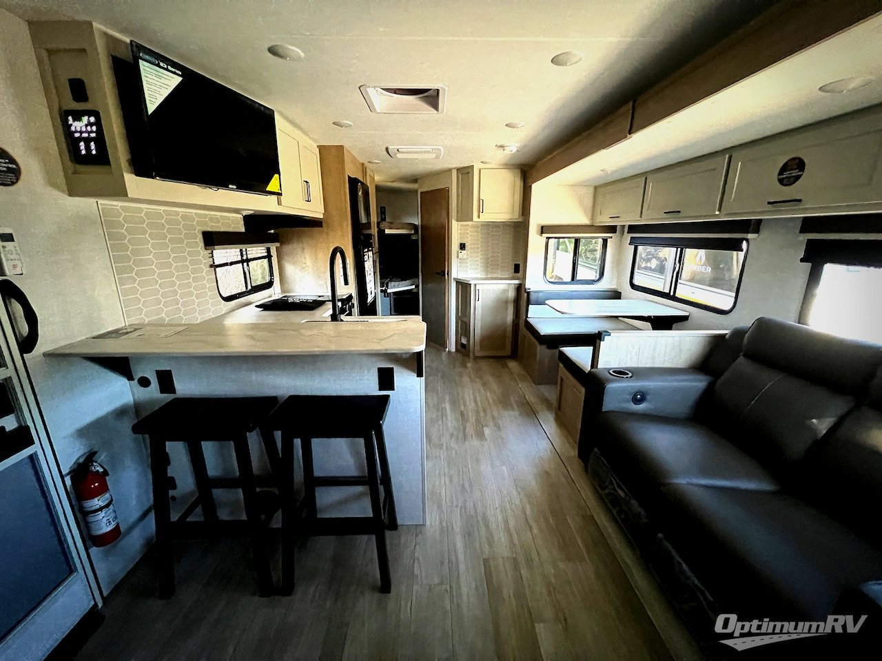 2026 Ember E-Series 26ETS Photo 19