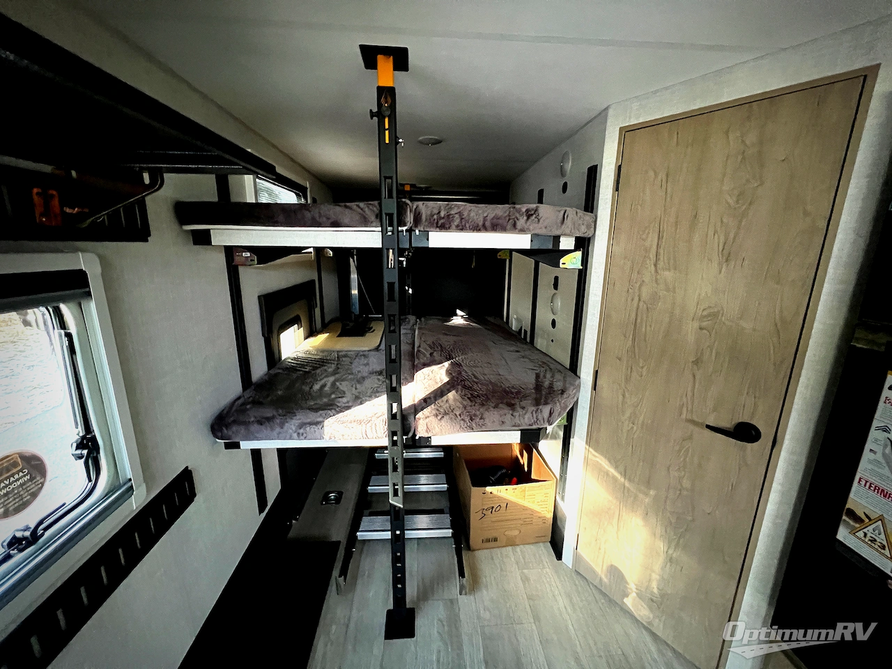 2026 Ember Overland Series 240TKR Photo 16