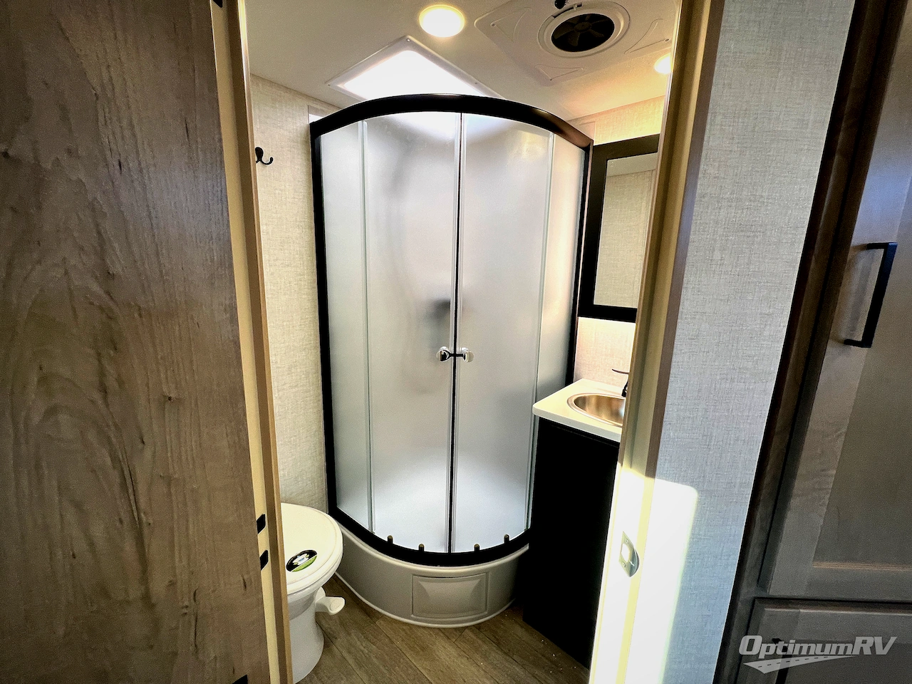 2026 Ember Overland Series 201FBQ Photo 14