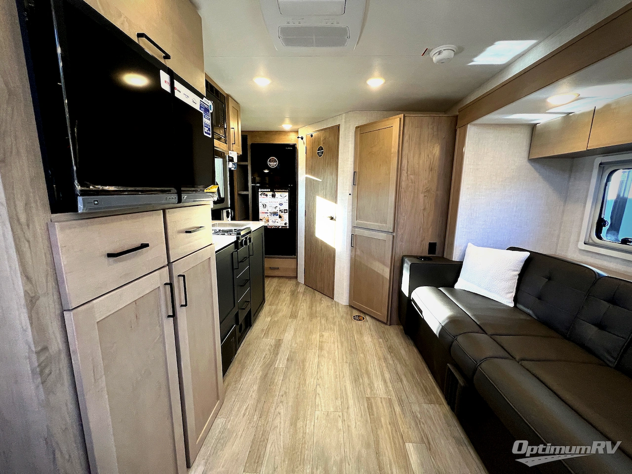 2026 Ember Overland Series 201FBQ Photo 18