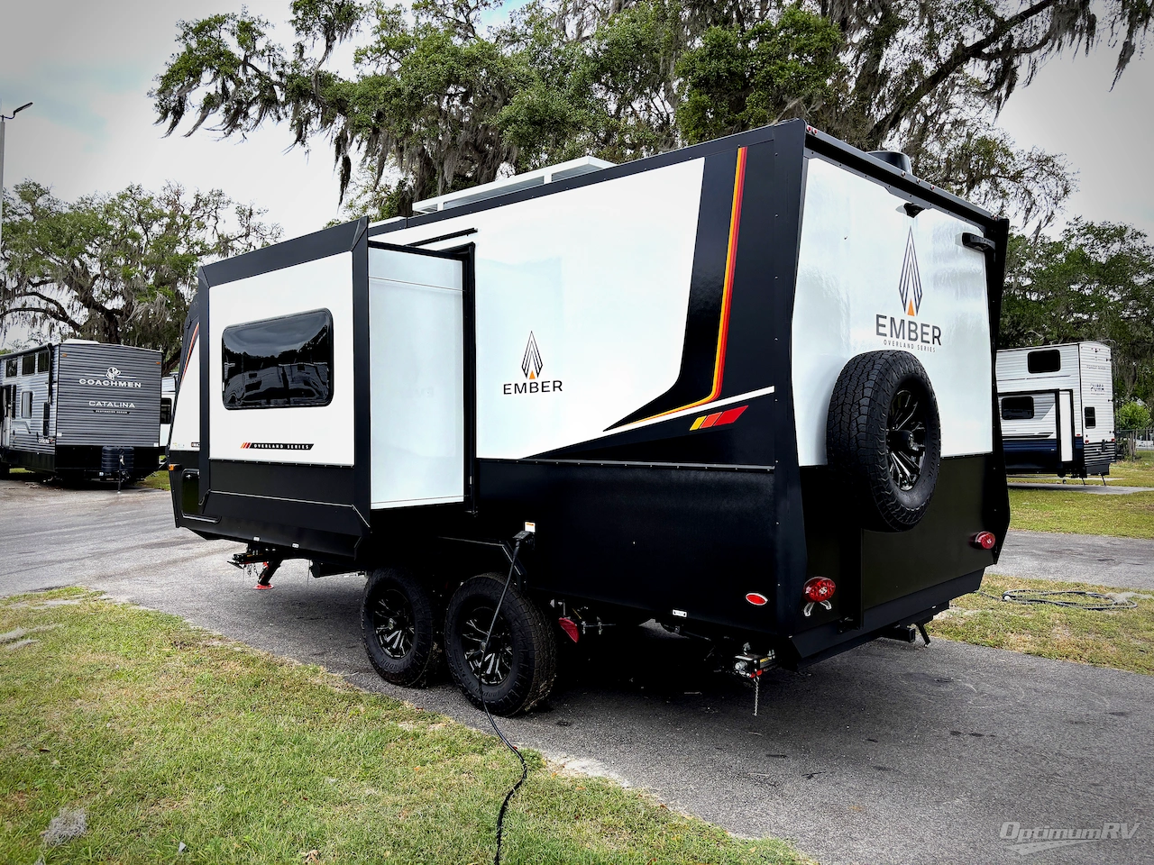 2026 Ember Overland Series 201FBQ Photo 3