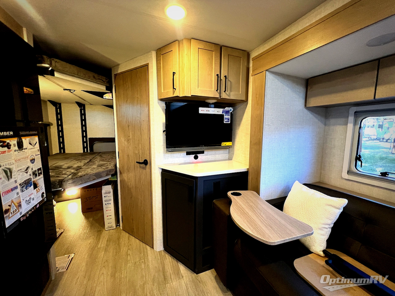 2026 Ember Overland Series 221MSL Photo 7