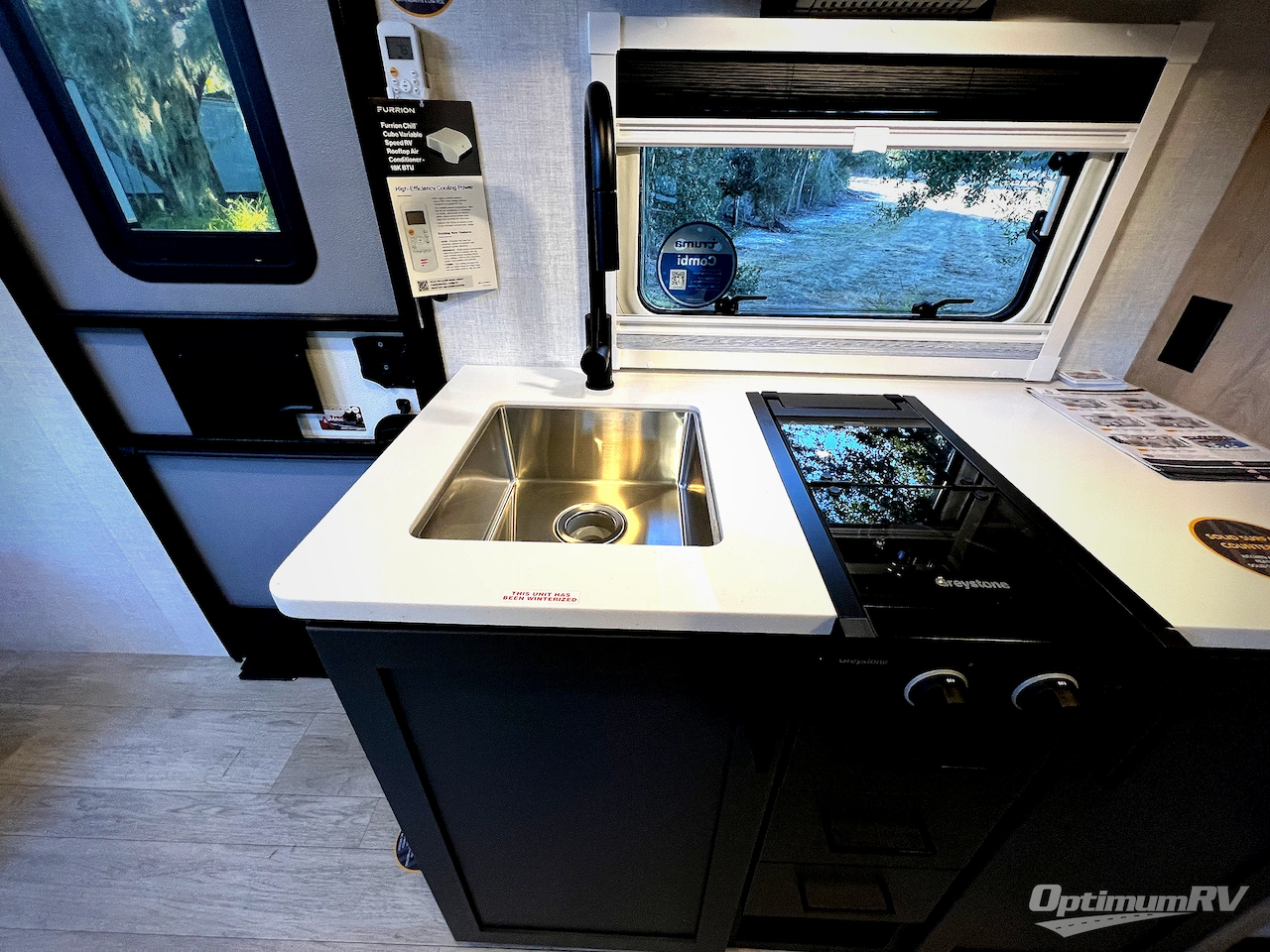 2026 Ember Overland Series 221MSL Photo 13